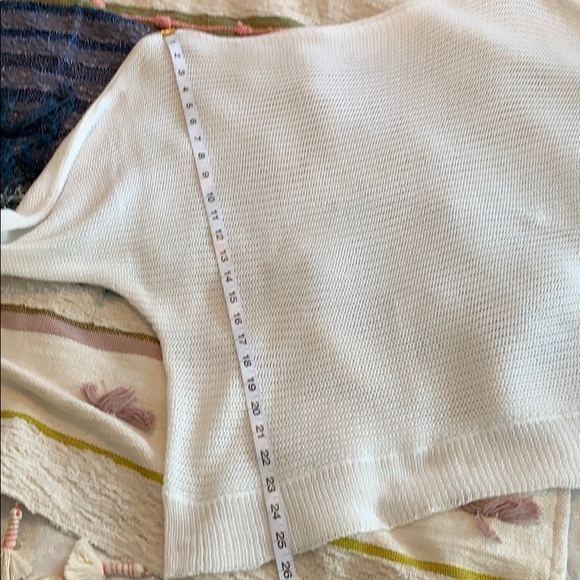 🌻 Zulily white boat neck knit sweater - Picture 5 of 5